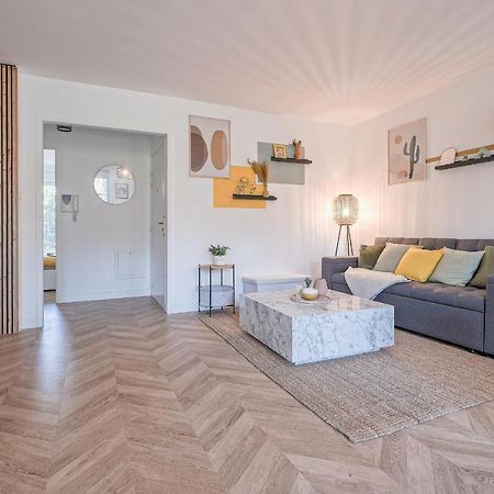 Emma - F3 Apartment With A Garden Montevrain Exterior photo